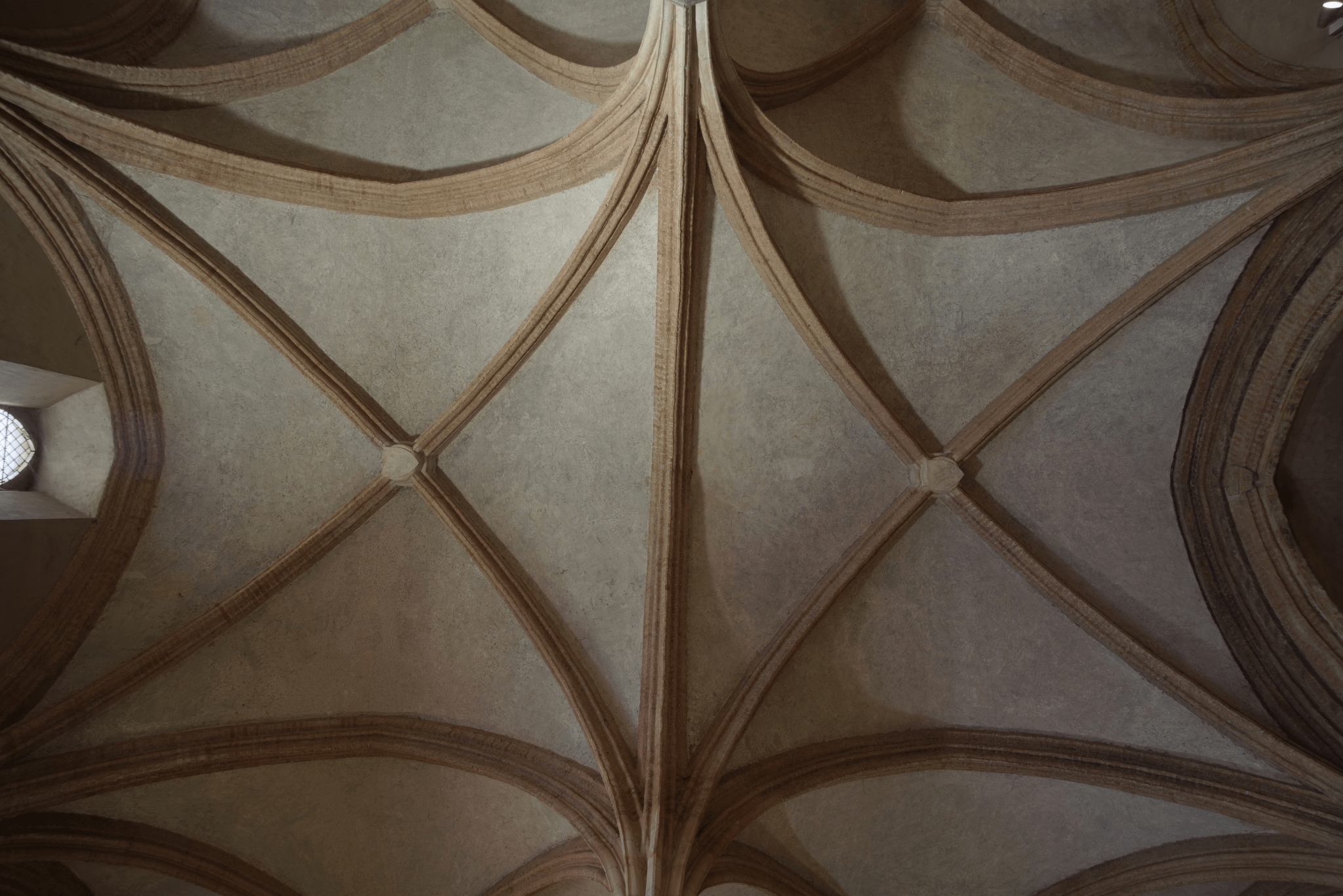 Restauration de Monuments historiques à Toulouse - Musée des Augustins (31) – Réfection des enduits des salles gothiques