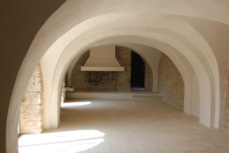 Restauration d’une dépendance 12 Réhabilitations patrimoniales - Restauration d’une dépendance de l’abbaye de Sénanque – 84
