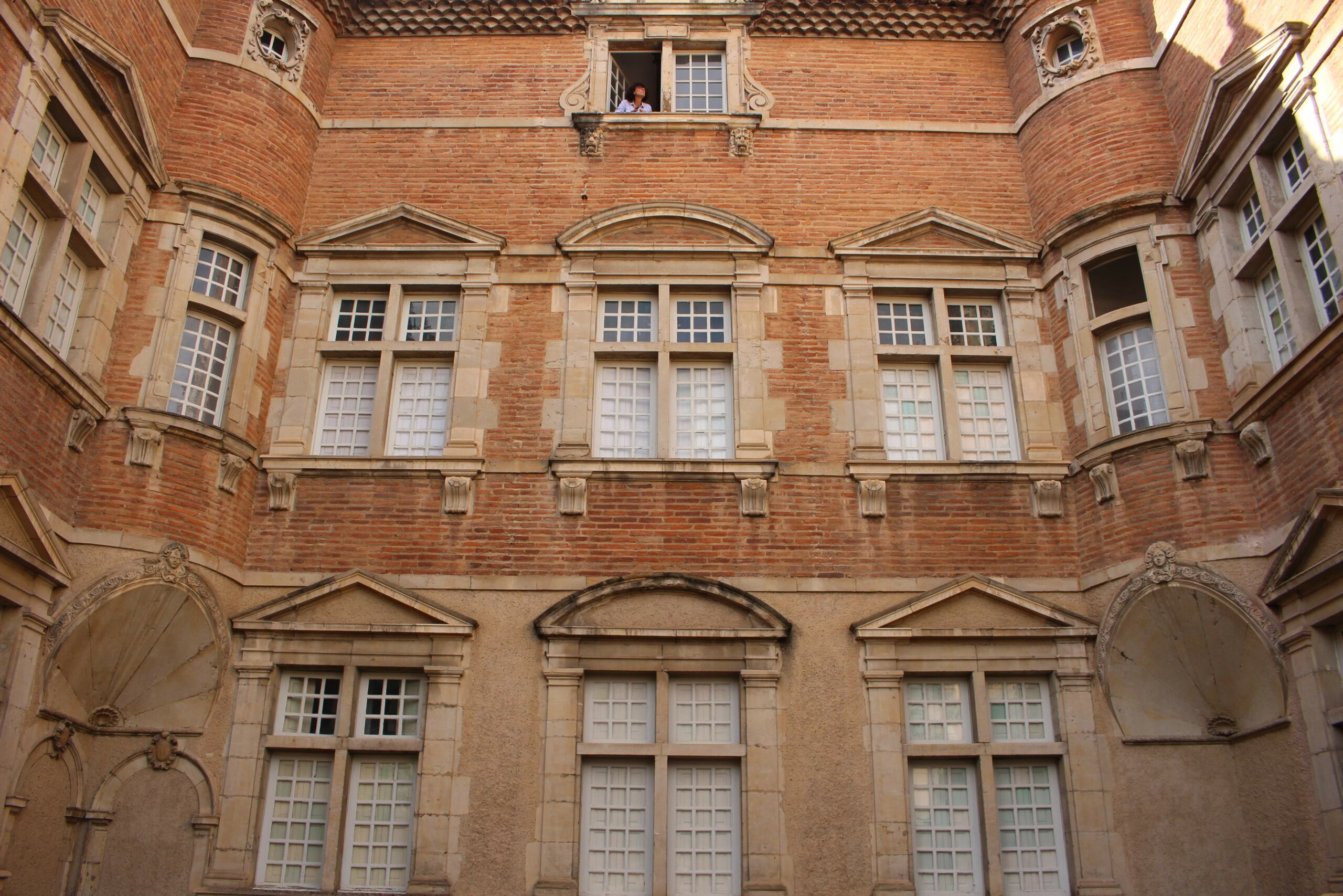 Hôtel de Nayrac - Réfection des façades et des couvertures (compris charpentes) - Castres (81)